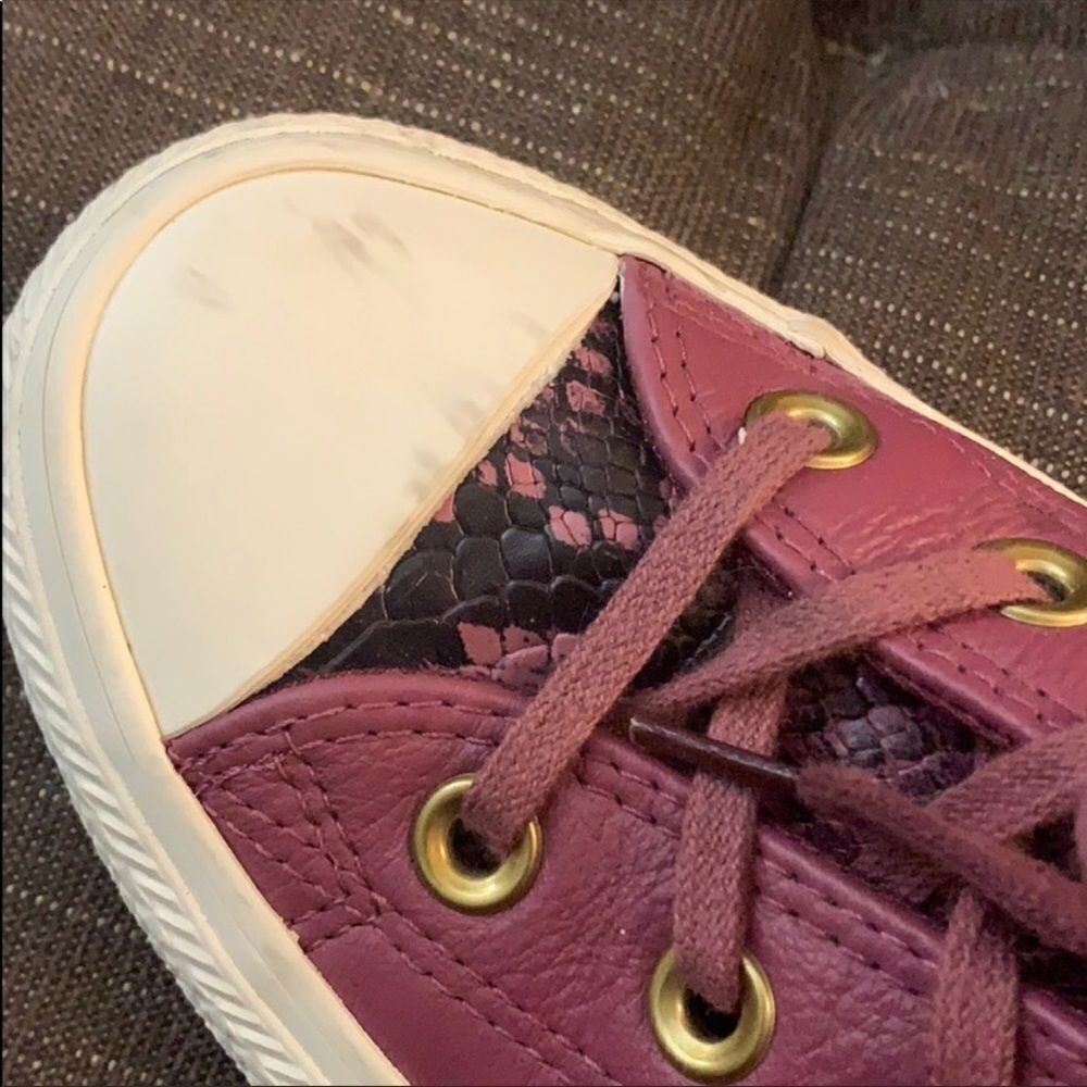 Euc Womens 6 Python Print Rareconverse - image 5